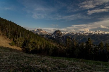 Dağ büyük Thach doğal park