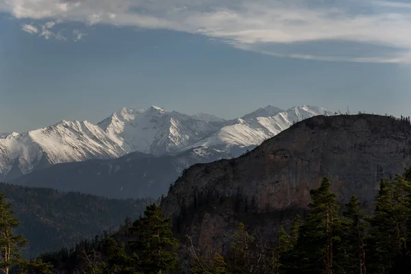 Dağ büyük Thach doğal park