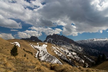 Dağ büyük Thach doğal park