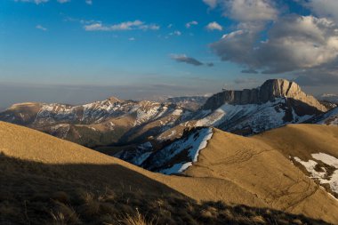 Dağ büyük Thach doğal park