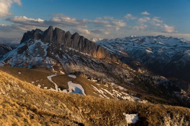 Dağ büyük Thach doğal park