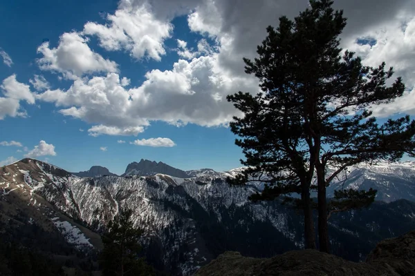 Die Bergkette des Naturparks Große Thach — Stockfoto