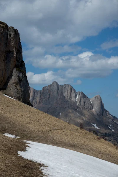 Die Bergkette des Naturparks Große Thach — Stockfoto