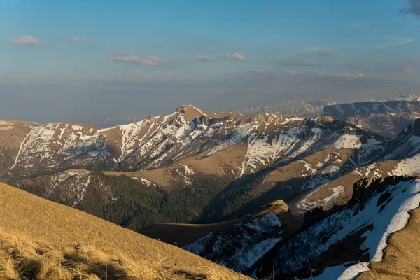 Dağ büyük Thach doğal park — Stok fotoğraf