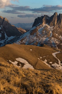 Dağ büyük Thach doğal park