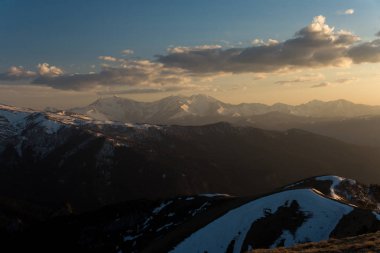 Dağ büyük Thach doğal park