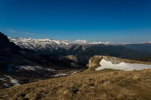 Die Bergkette des Naturparks Große Thach — Stockfoto