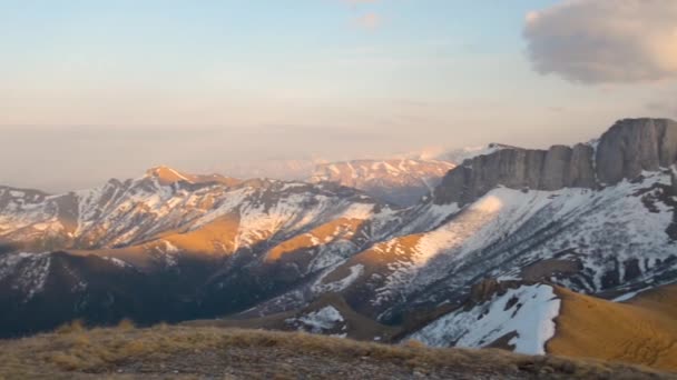 Bergketen Van Grote Thach Natuurpark Adygea — Stockvideo