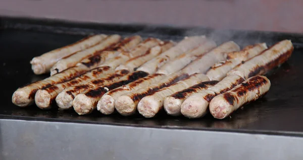 Embutidos largos de cerdo . —  Fotos de Stock