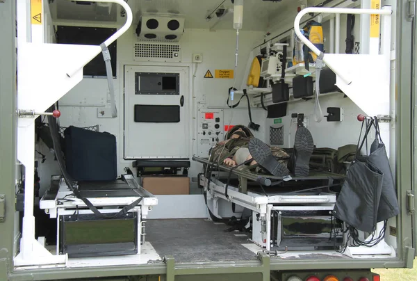 Modelo Maniquí Vehículo Ambulancia Militar — Foto de Stock