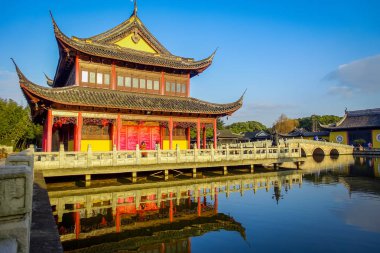 Shanghai, Çin - 29 Ocak, 2017: güzel geleneksel Çince binalar bulunan Zhouzhuang su şehri, antik kentin İlçe ve eski binalar, popüler turistik alan çekici içinde