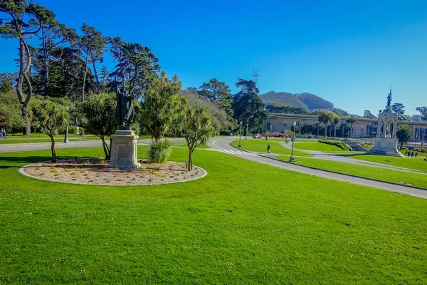 Beautiful парку Золотих воріт в Сан-Франциско, п'ятий найбільш відвідуваних міський парк в Сполучених Штатах — стокове фото
