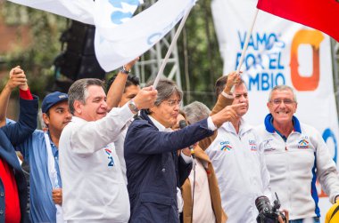 Quito, Ekvator - 26 Şubat 2017: Guillermo Kement, onun seçim kampanyası Creo Suma İttifak'ın başkan adayı