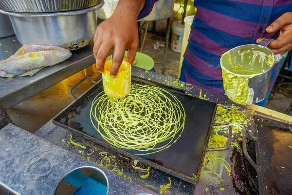 Street food dans l'enclave de Little India à George Town, Malaisie — Photo