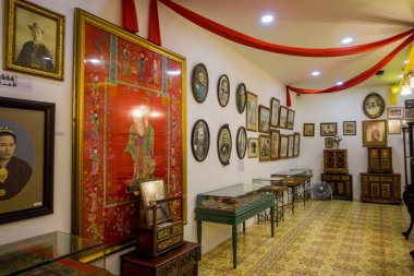 Pinang Peranakan Mansion, antikalar ve vitrine Peranakans gümrük, iç tasarım ve tarzları, Malezya içeren bir müze