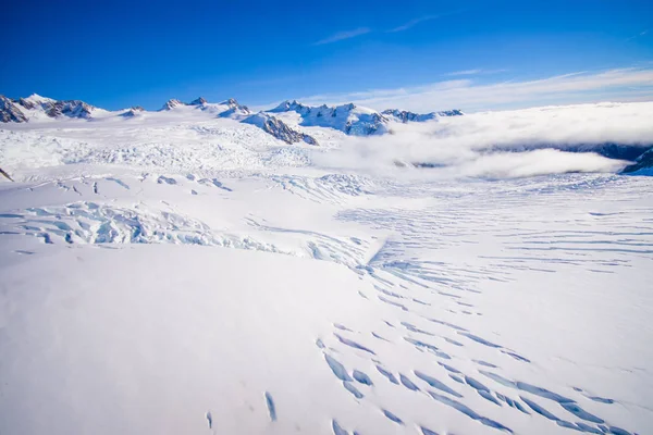 Mooie gletsjer in de buurt van Queenstown, Josef Glacier National Park, in Nieuw-Zeeland in de Australische Alpen — Stockfoto