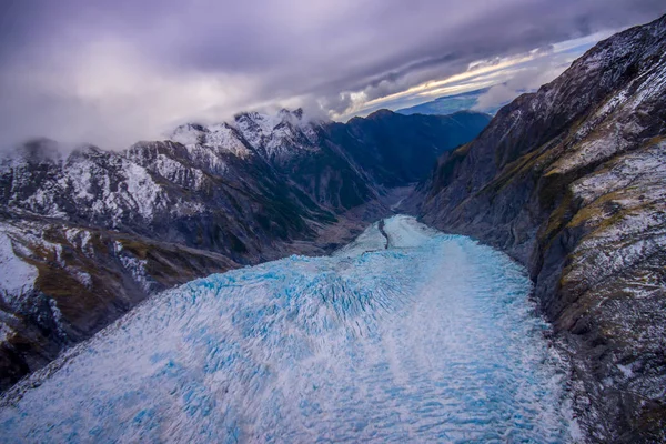 Scenic landscape at Franz Josef Glacier. Southern Alps, West Coast, South Island, New Zealand — Stock Photo, Image