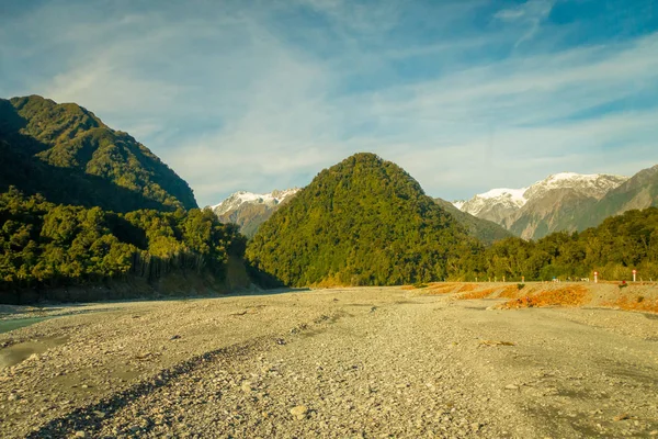 Beautiful landscape of Franz Josef Glacier National Park, in New Zealand — Stock Photo, Image