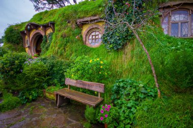 North Island, Yeni Zelanda - 16 Mayıs 2017: Çıkmazı, Hobbitköy Köyü, Mata-Mata, Yeni Zelanda