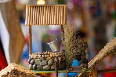 Quito, Ekvator-07 Mayıs, 2017: güzel küçük watert de bir pazarda rakam