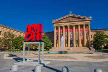 PHILADELPHIA, USA - NOVEMBER 22, 2016: The Philadelphia Pennsylvania Museum of Art East entrance and North wing buildings and empty main plaza with Greek revival style facade clipart
