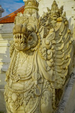 Bali, Endonezya - 11 Şubat 2017: sarhoş bir yüz Endonezya'da bulunan bir ismailoğlu tapınağın Bali Adası, kapat