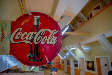 Quito, Ekvator - 23 Kasım 2016: hapis, kapalı bir bilgilendirici belirtisi olarak eski ceza Garcia Moreno Quito şehir içinde hapis yakın çekim