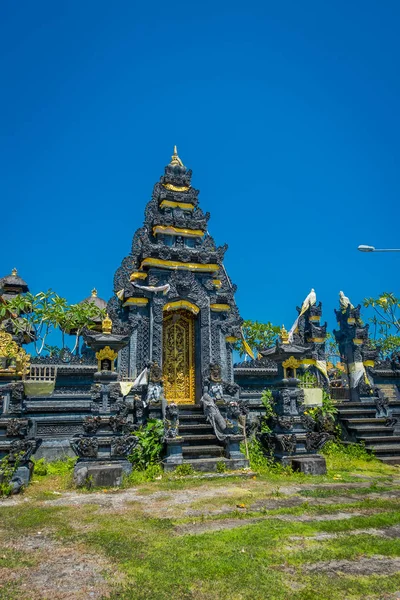 BALI, INDONESIA - MARCH 11, 2017: Pura Ulun Danu Bratan in Bali island, Indonesia — Stockfoto