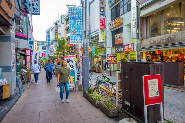箱根町で、通りを歩いて箱根 - 2017 年 7 月 2 日: 身元不明者 — ストック写真