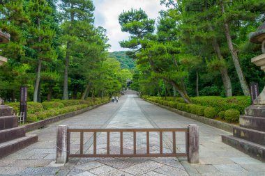 Kyoto, Japonya - 05 Temmuz 2017: Parkta Yasaka Pagoda Gion Higashiyama District, Kyoto, güzel görünümü