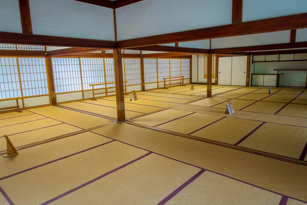 KYOTO, JAPON - 05 JUILLET 2017 : Une chambre couverte de tatami à Tenryu-ji on à Kyoto — Photo