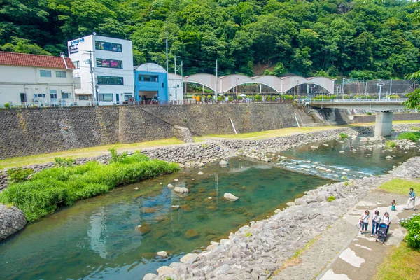 Hakone, Japonsko - 02 červenec 2017: Krásný výhled řeku v Hakone Town — Stock fotografie