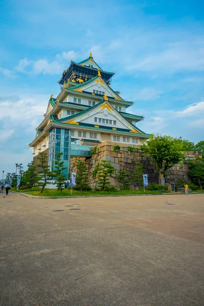 大阪府大阪市 - 2017 年 7 月 18 日: 大阪城。城は日本の最も有名なランドマークの一つ — ストック写真