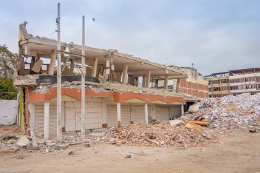 Tarafından 16 Nisan 2016 deprem ölçme 7,8 Richter ölçeğine göre Güney Amerika, Manta Ekvator üzerinde sırasında büyük binalar yok