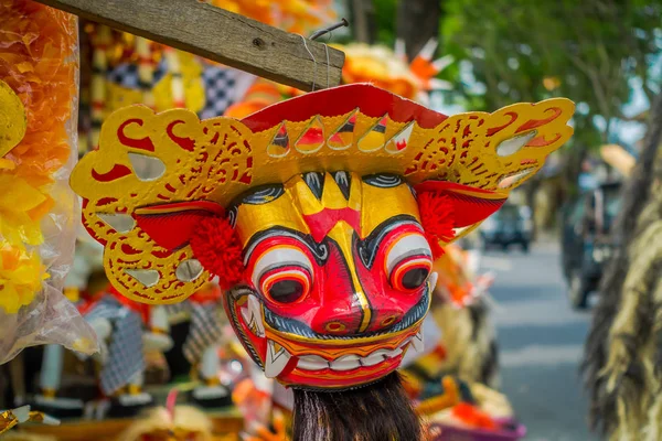 Bali, Endonezya - 08 Şubat 2017: Etkileyici el yapısı, Bali, Endonezya hatta Nyepi gün üzerinde yer almaktadır Ngrupuk gösteri için inşa Ogoh-ogoh heykel yaptı. İşaretlenmiş bir Hindu tatil