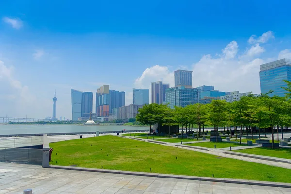 Makao, Çin - 11 Mayıs 2017: güzel park iin macau horizont ünlü Macau kulede ile