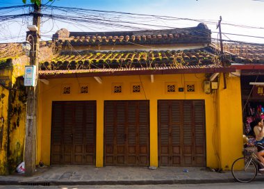 Hoi bir antik kenti, Unesco Dünya Mirası eski sarı evde. Hoi bir Vietnam en popüler yerlerinden biridir.