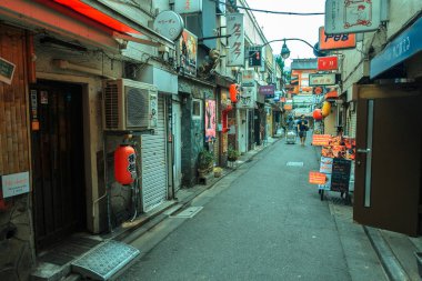 Tokyo, Japonya - Eylül 2016 yaklaşık: Altın Gai Tokyo restoranlar.