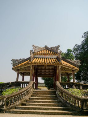 Hue, Vietnam - 13 Eylül 2017: kadar yakın Hue, Vietnam içinde yer alan orman içinde bir eski güzel Hut