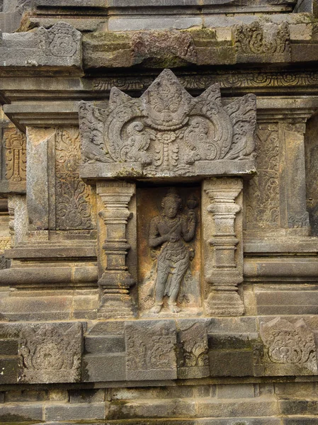 Detail von Mahara des Candi Siwa Shiva Tempels im Prambanan Tempelkomplex. 9. Jahrhundert hinduistische Tempelanlage in der Nähe von Yogyakarta in Zentraljava, Indonesien — Stockfoto