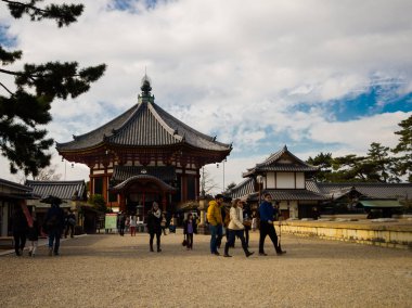 Osaka, Japonya - 02 Temmuz 2017: Osaka, güzel eski tarihi Tapınak