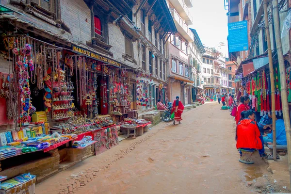 BHAKTAPUR, Nepal - 04 Kasım 2017: Güzel el sanatları Durbar Meydanı'Bhaktapur, Katmandu Vadisi Shop — Stok fotoğraf