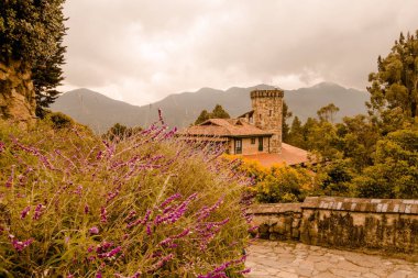 Eski binada güzel Monserrate, Bogota Kolombiya
