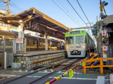 Hakone, Japonya - 02 Temmuz 2017: Hakone-Yumoto istasyonu Hakone dağ tatil içine giriş noktası olarak hizmet vermektedir. Anime ve manga Neon Genesis Evangelion istasyonu