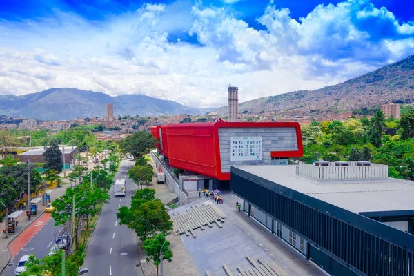 Medellin, Kolombiya - 19 Ekim 2017: Medellin keşfetmek parkta güzel hava görünümünü — Stok fotoğraf