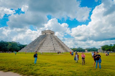 Chichen Itza, Meksika - 12 Kasım 2017: Chichen Itza, en arkeolojik Meksika ziyaret etti. Yaklaşık 1.2 milyon turist kalıntıları her yıl ziyaret