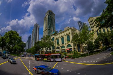 Singapore, Singapur - 30 Ocak. 2018: genel yerleşim aiz bina kompleksinde Kallang mahalle, şehir merkezindeki Singapur sokaklarında bazı toplu taşıma ile açık görünümü