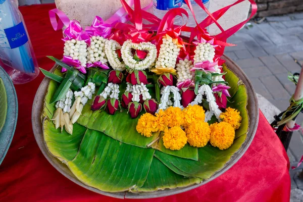 Bangkok sabah erkenden en renkli çiçekleri — Stok fotoğraf