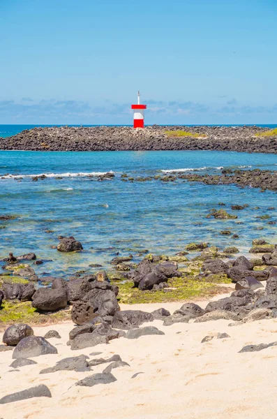 Farol nas ilhas de San Cristobal Galápagos — Fotografia de Stock