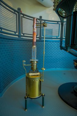 Clong Island, ABD, Nisan, 14, 2018: Müzesi Fuarı Montauk noktası deniz feneri Long Island, New York olarak içinde Muriel Gunthorpe tarafından bağışlanan çok fitil brülör kapalı görünümünü